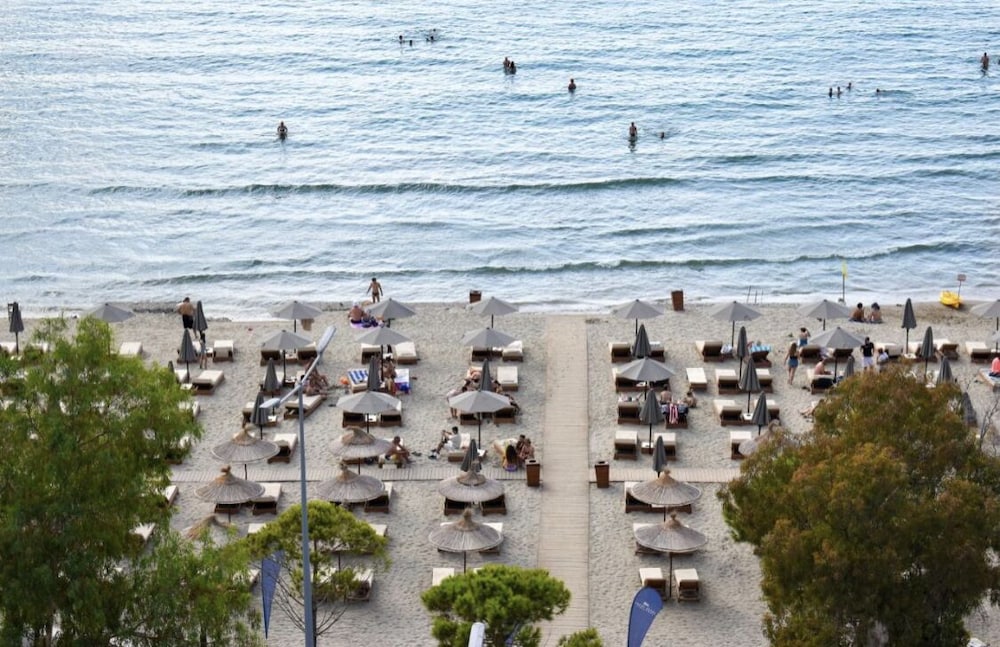 Фото Yacht Hotel