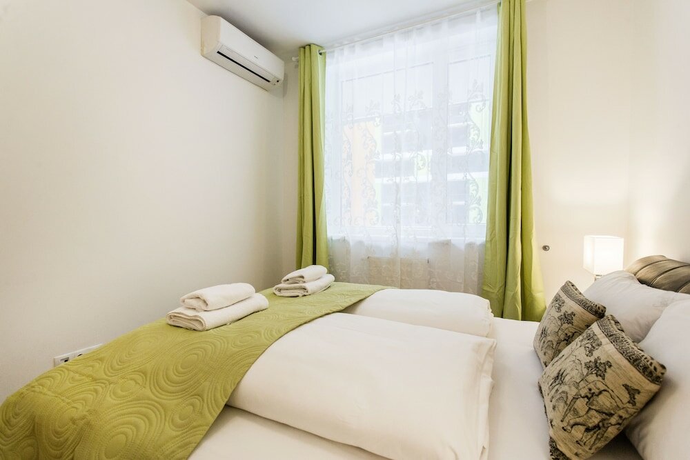 Фото Corvin 4 Apartment