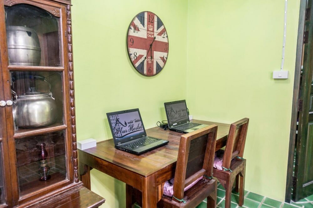 Фото Plus Hostel Ayutthaya