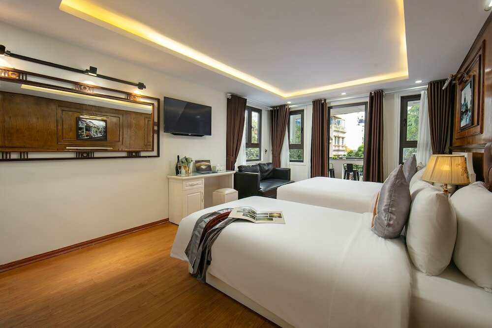 Фото Tunger Grand Hotel