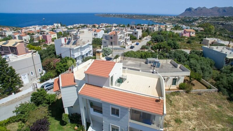 Гостиница Dione Apartment with Terrace near Kalathas beach