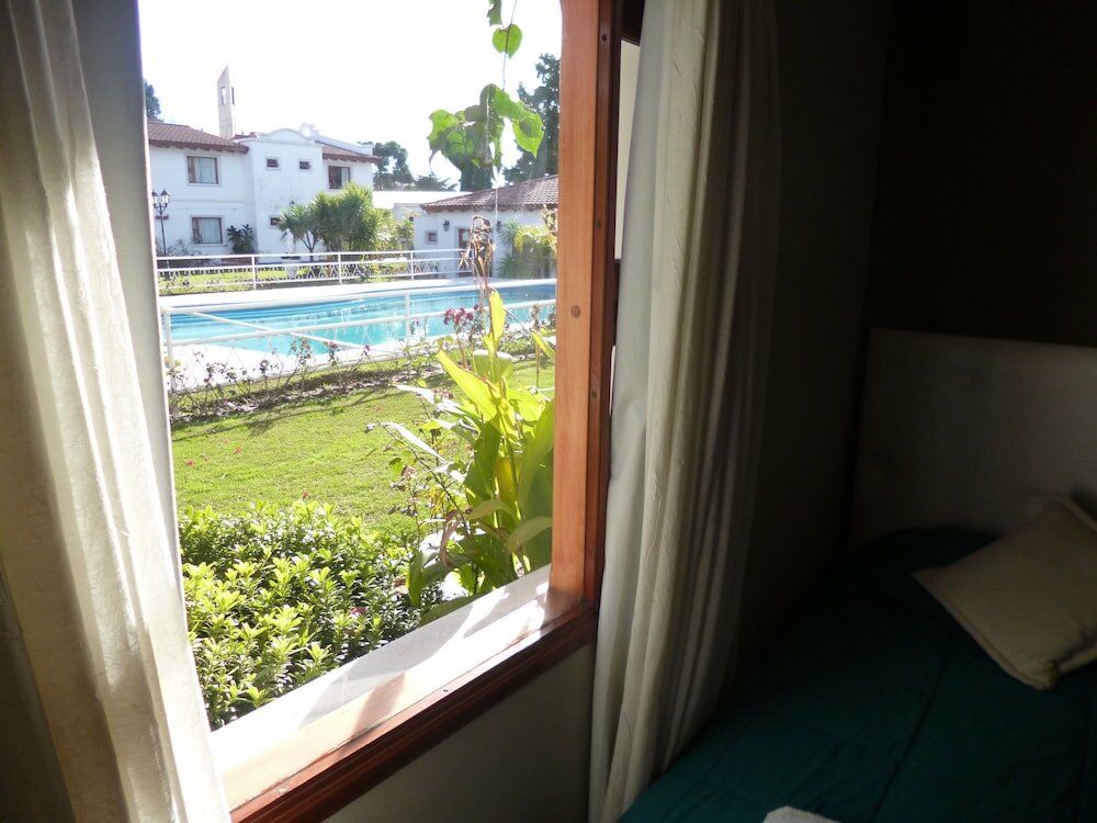 Фото Hotel Garden House