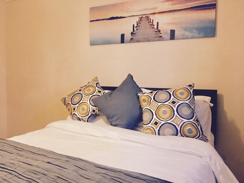 Фото Angel House