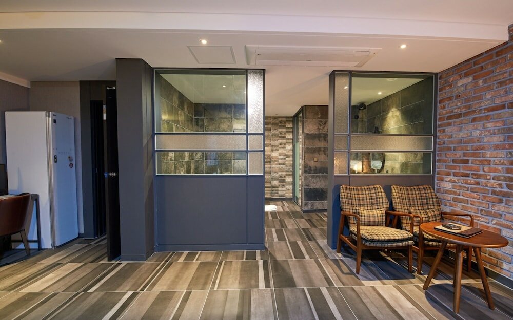 Фото Yeosu K-boutique Hotel