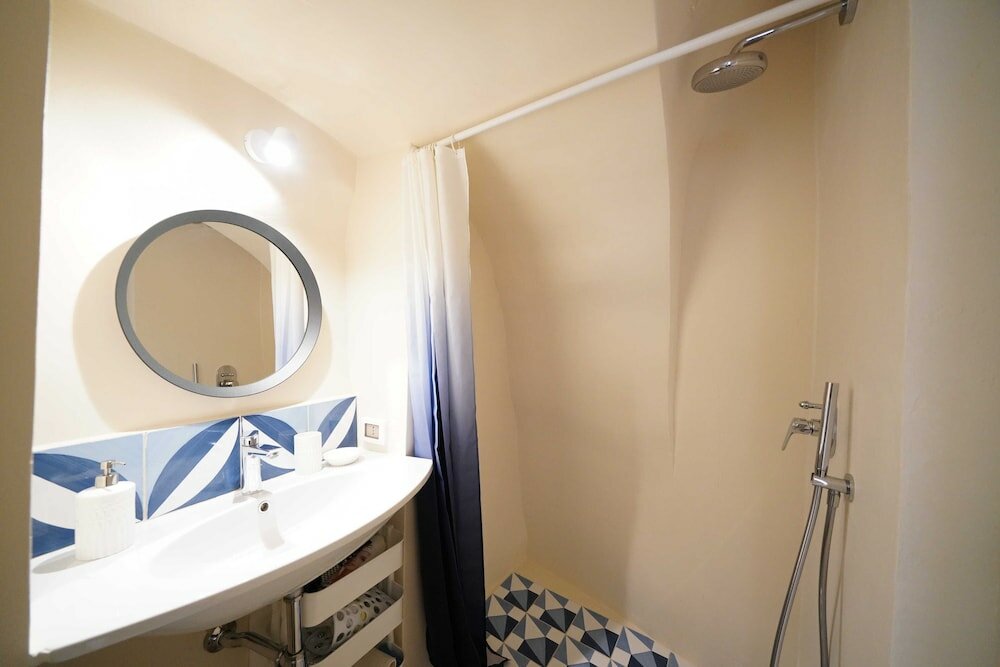 Фото Blu Cielo Terra - Arcuève