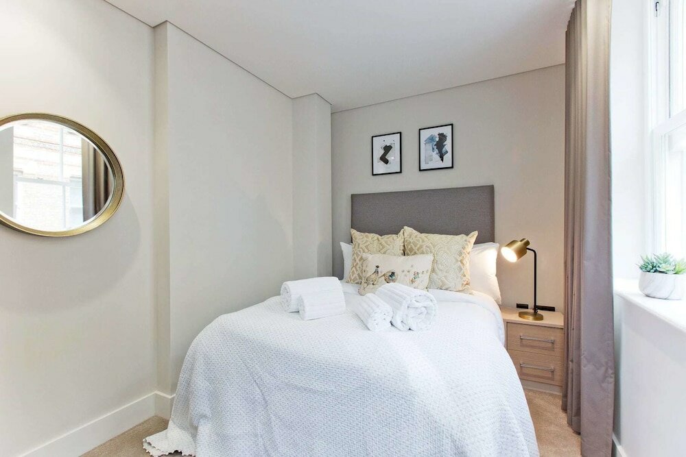 Фото Luxury 2 bed with lift ac and concierge