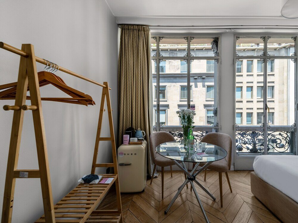 Фото Milan Adore