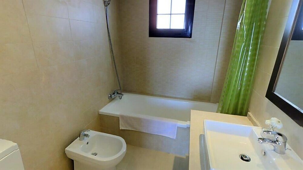 Фото Beautiful Penthouse Near Beach