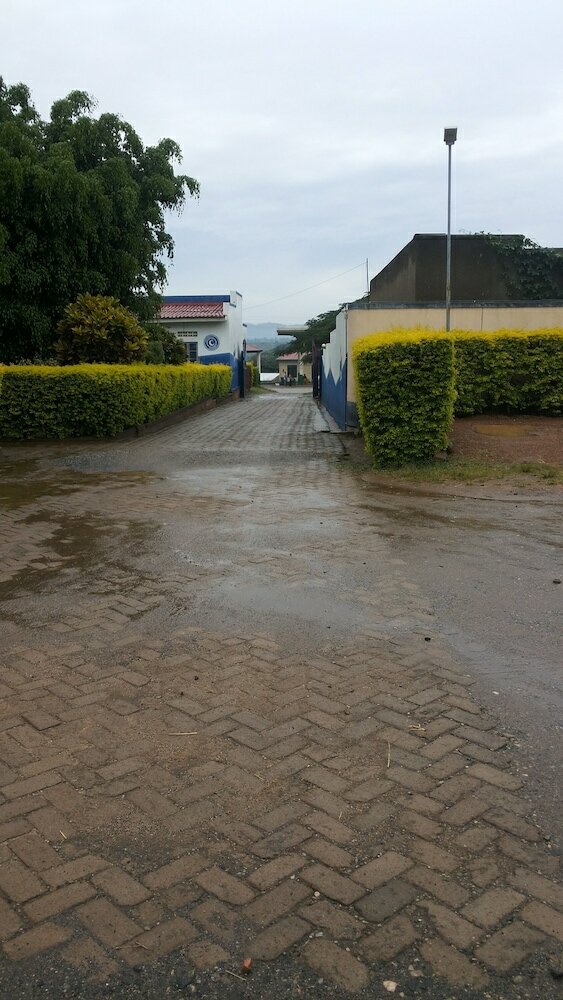 Фото Leosim Hotel Nebbi