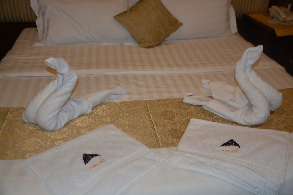 Фото Warood Alsafwa Villas & Hotel Suites