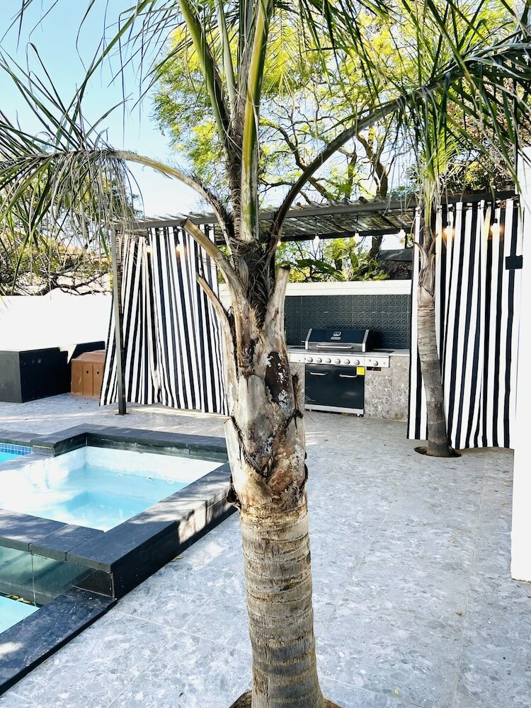 Фото 435 On Vale Boutique Aparthotel