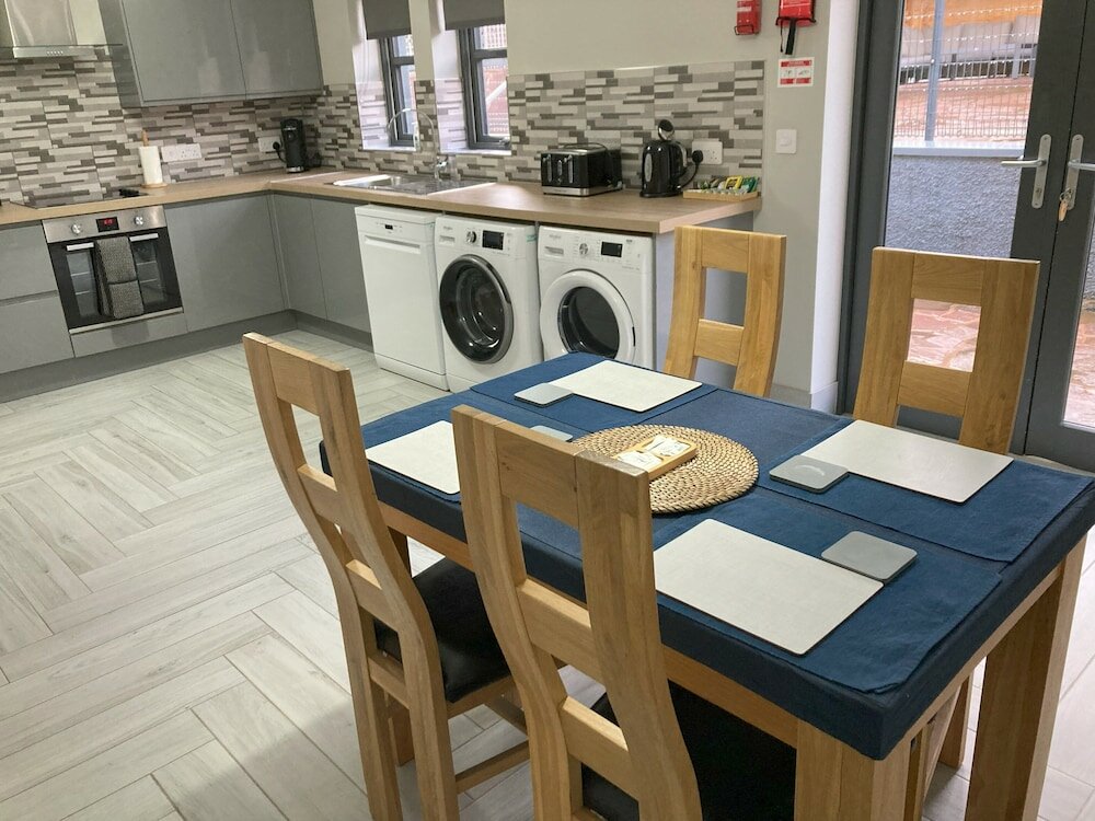 Фото Westertonhill Holiday Lodges