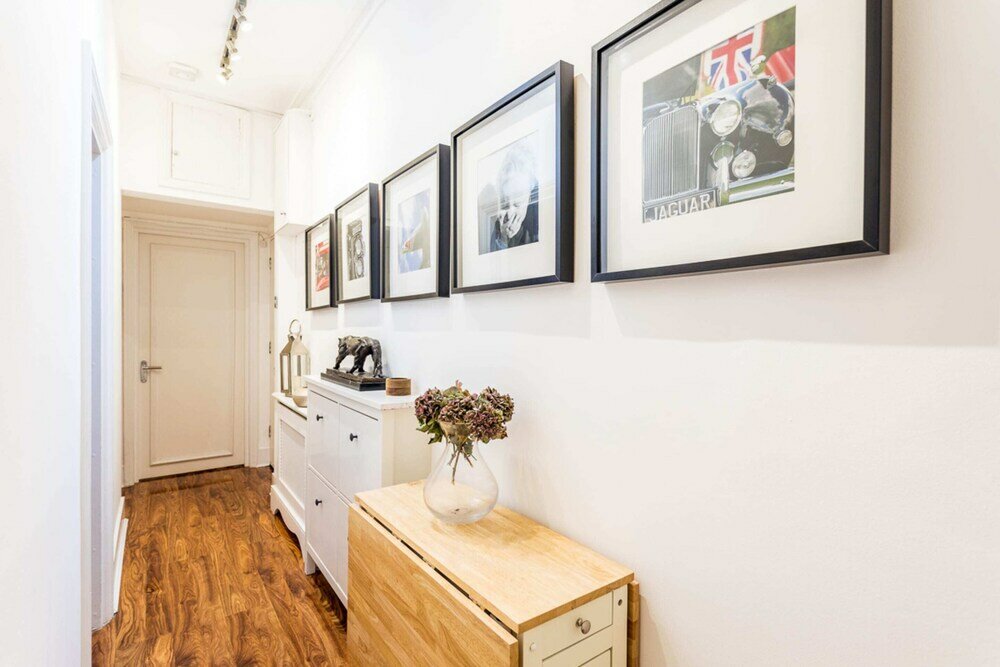 Фото Bright Warwick Chambers Apartment