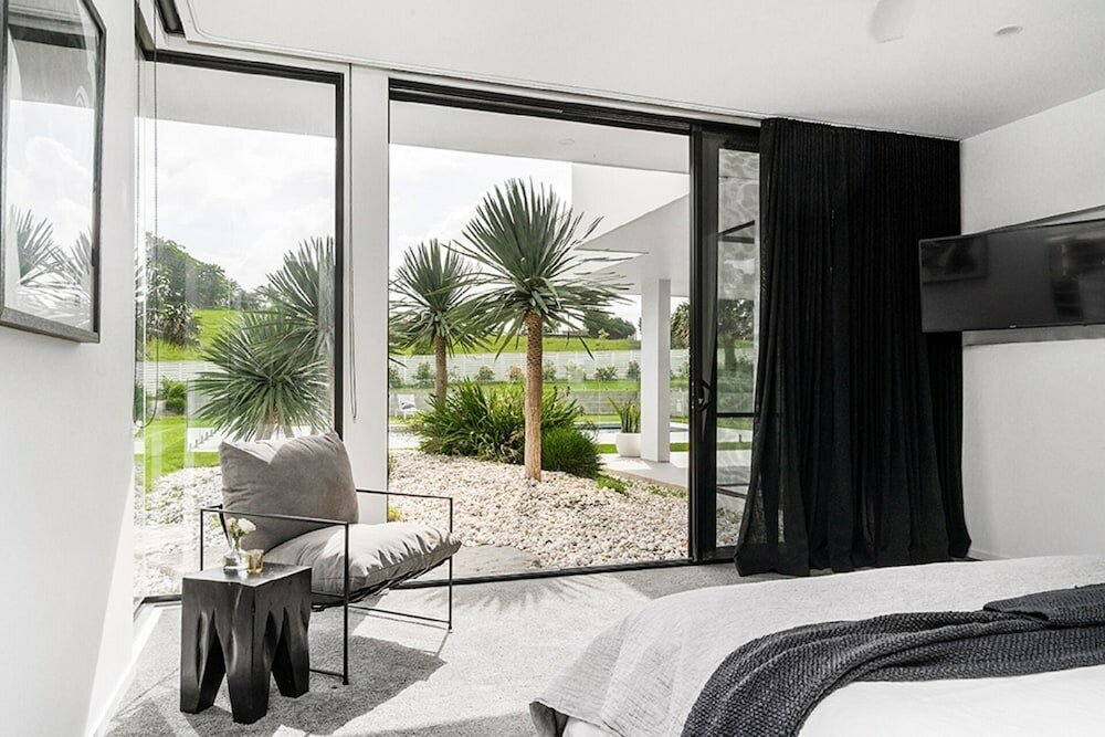 Фото Your Luxury Escape - Scenic Vista