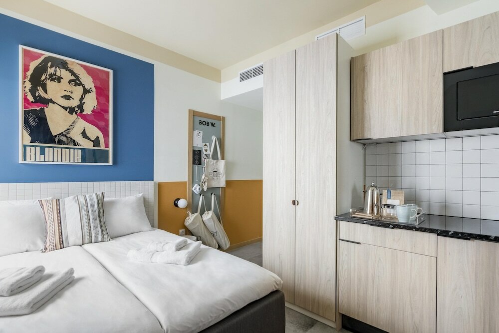 Фото Bob W Chueca