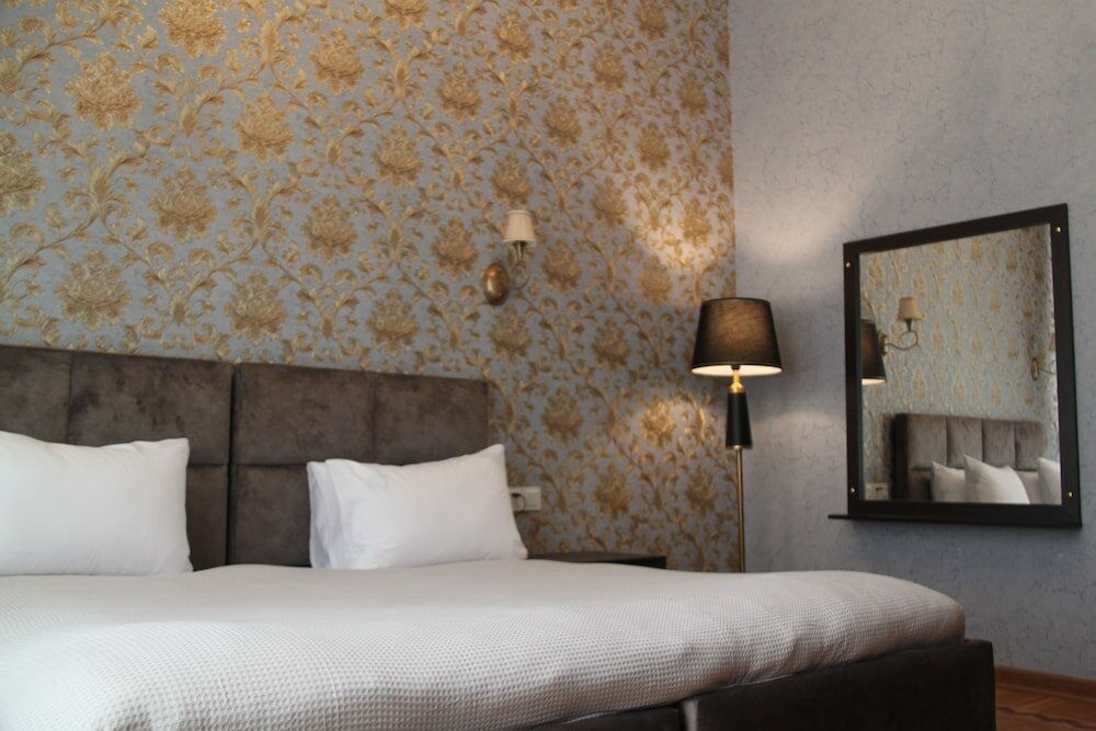 Фото 1883 Boutique Hotel