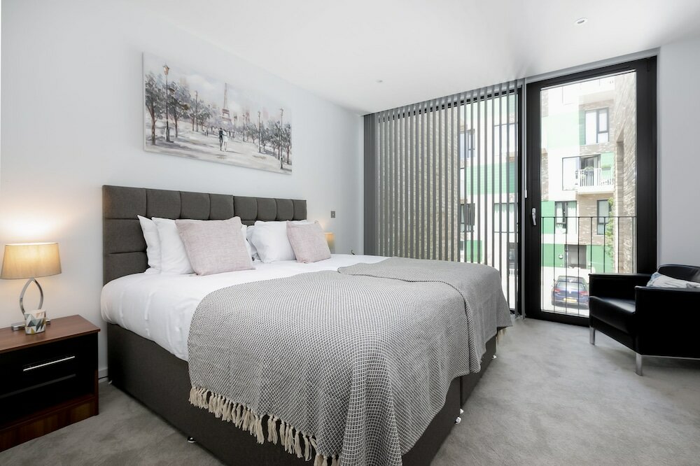 Фото Lt Greenwich 3 Bed Townhouse