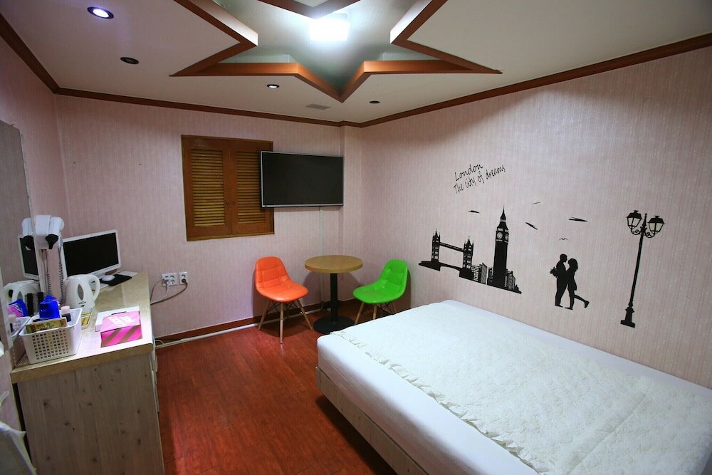 Фото Jongno City Days Inn Hotel