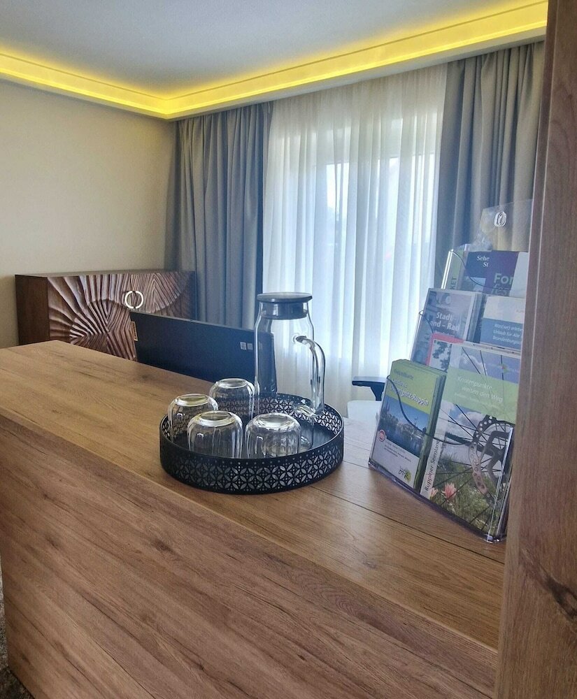 Фото Hotel Rhin Inn