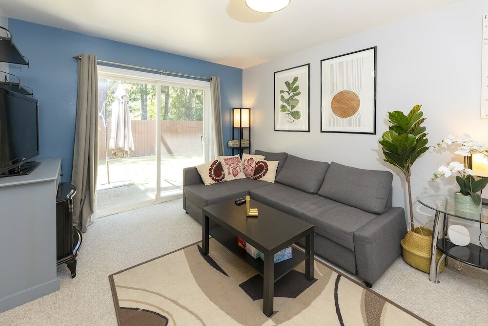 Фото 2298 Setchfield Ave