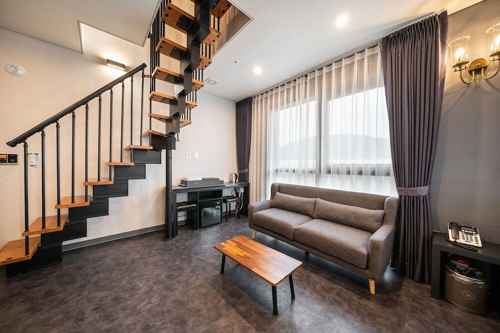 Фото Hermes Hotel Yongin