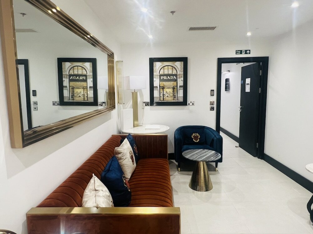 Фото Hatton Garden Hotel