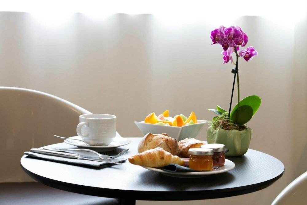 Фото Nemea Appart Hotel Concorde Toulouse Gare Matabiau