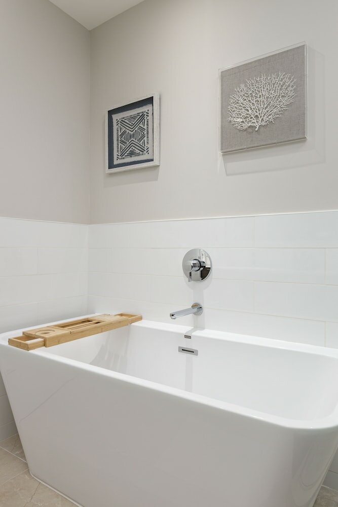 Фото 7476 Granville St