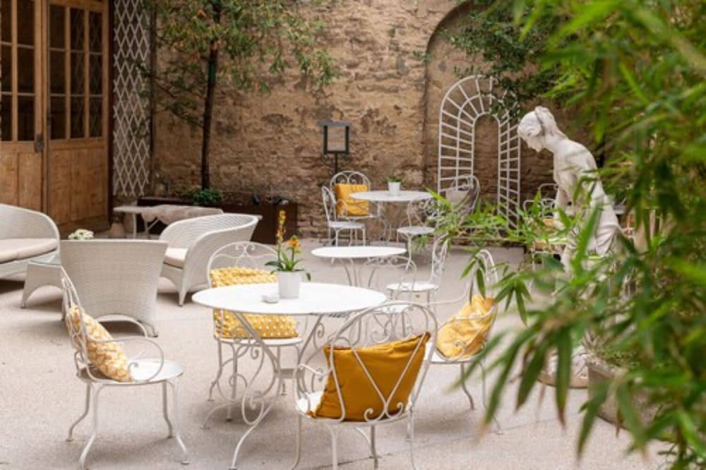 Фото Les Remparts Hôtels et Demeures Historiques