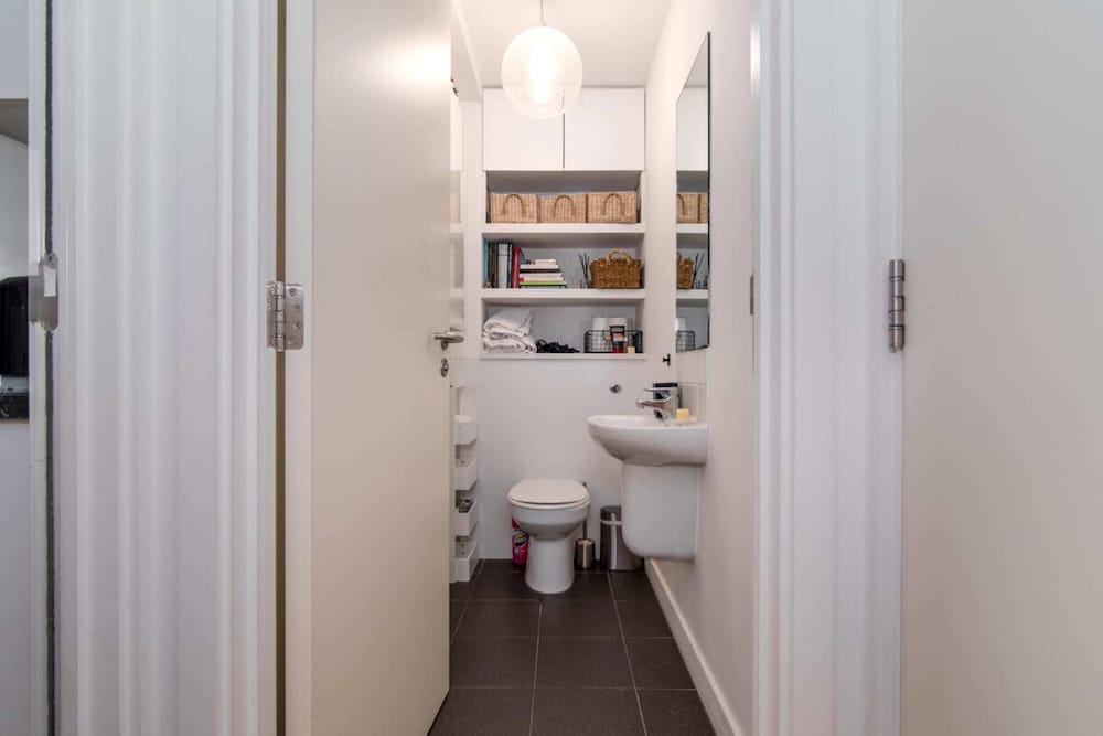 Фото Inviting 2bd Flat - 1 Min From Deptford Station!