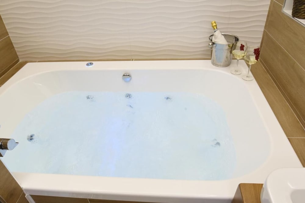 Фото Luxury Apartment with SPA