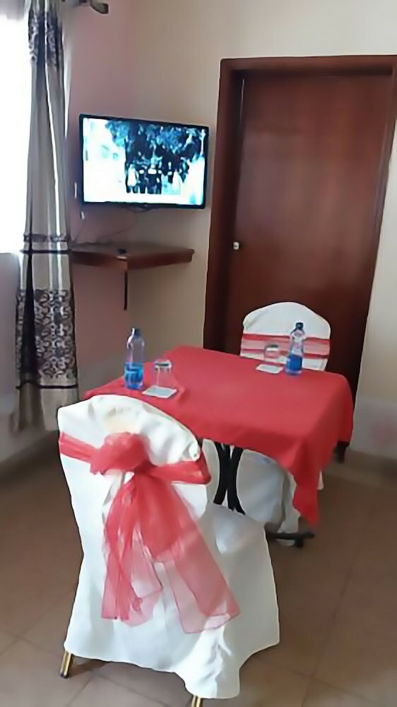 Фото Bison Hotel