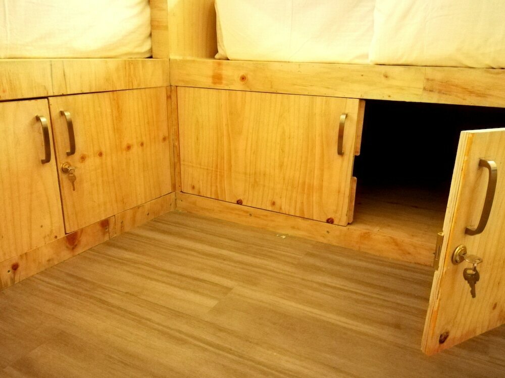 Фото Mansion Hostel Mandalay