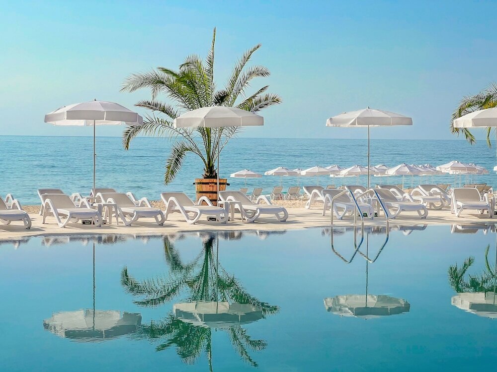 Фото Moko Beach by Grifid - Ultra All Inclusive