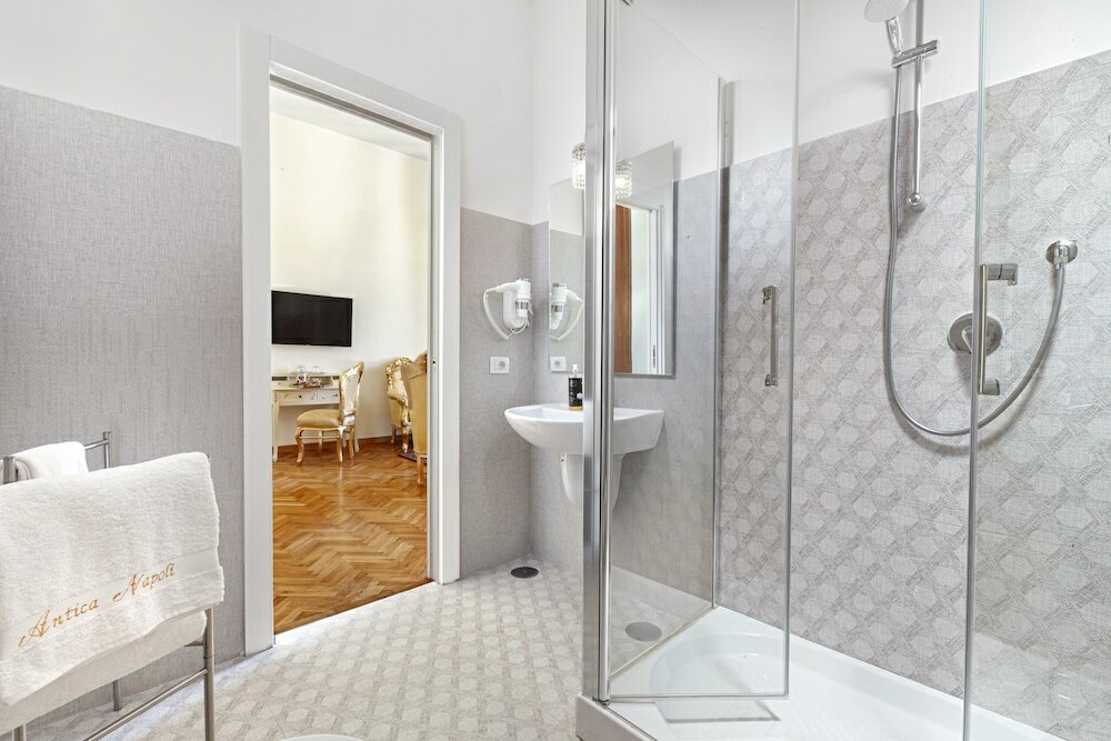 Фото Relais Antica Napoli