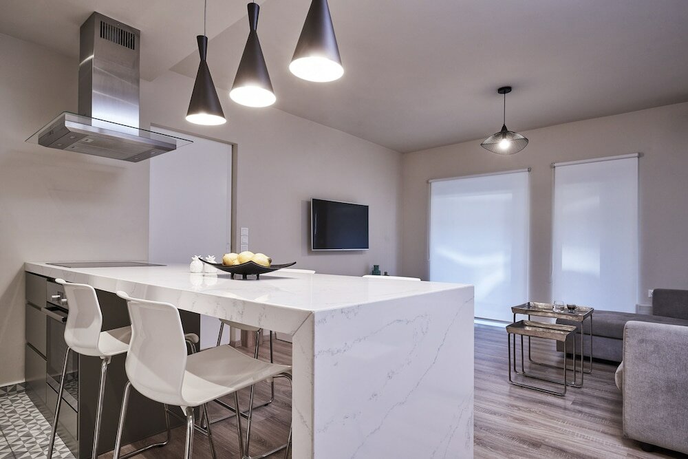 Фото Charitos II Chic n modern 2bd Apt