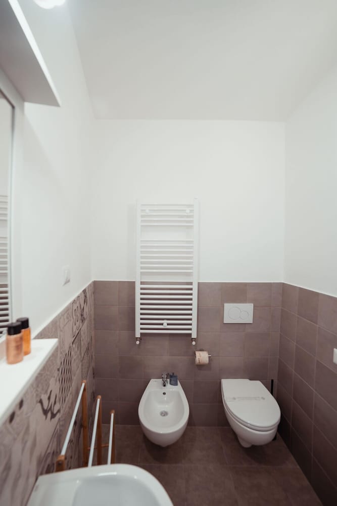 Фото Villino Tortorelli con parcheggio