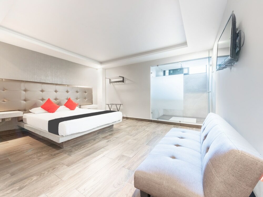 Фото Capital O 202