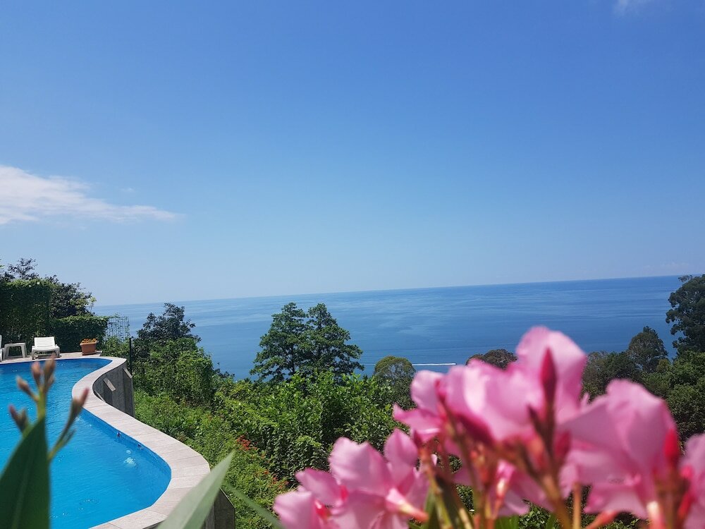 Фото Hotel Hills Kvariati