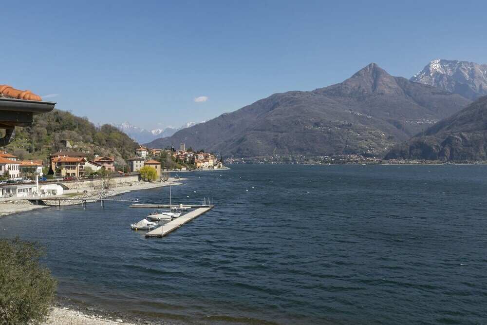 Фото Garibaldi Lake view 3