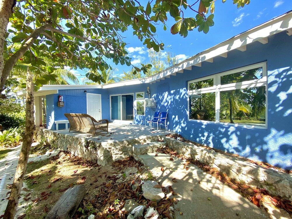 Фото Отель The Sunset Cove And Rainbow Room