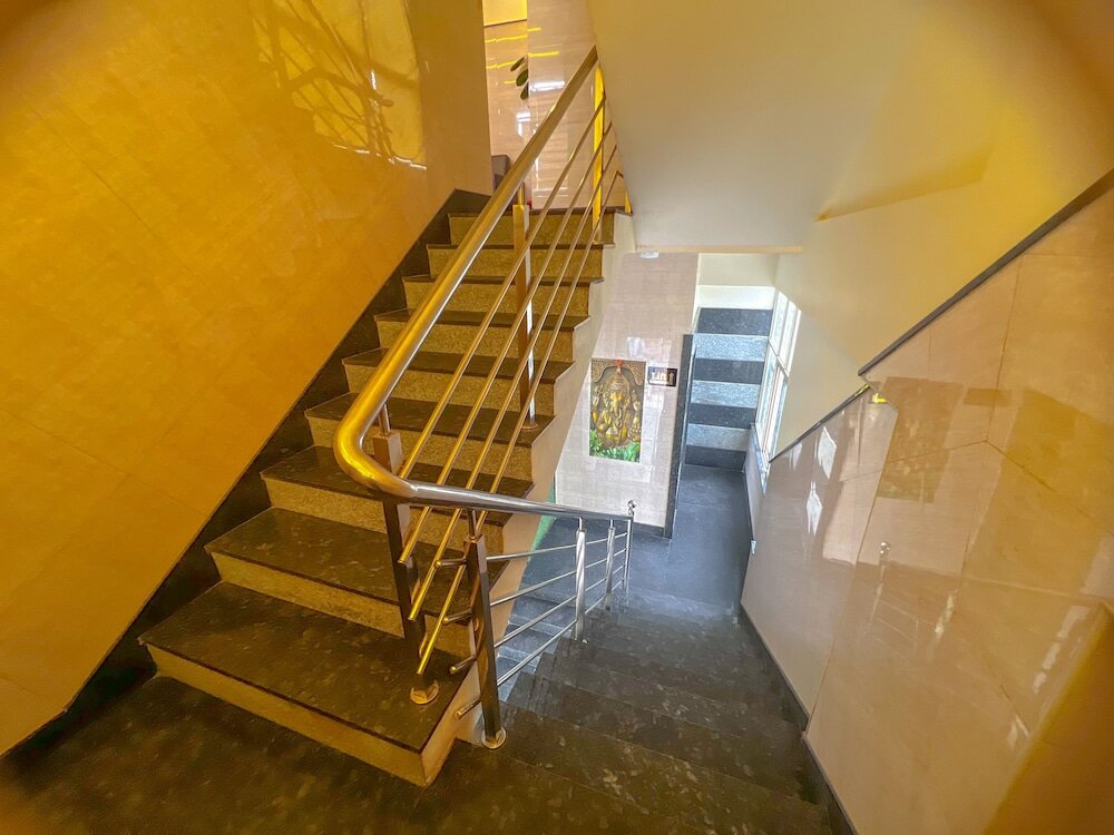 Фото Hotel Grand Vista Inn