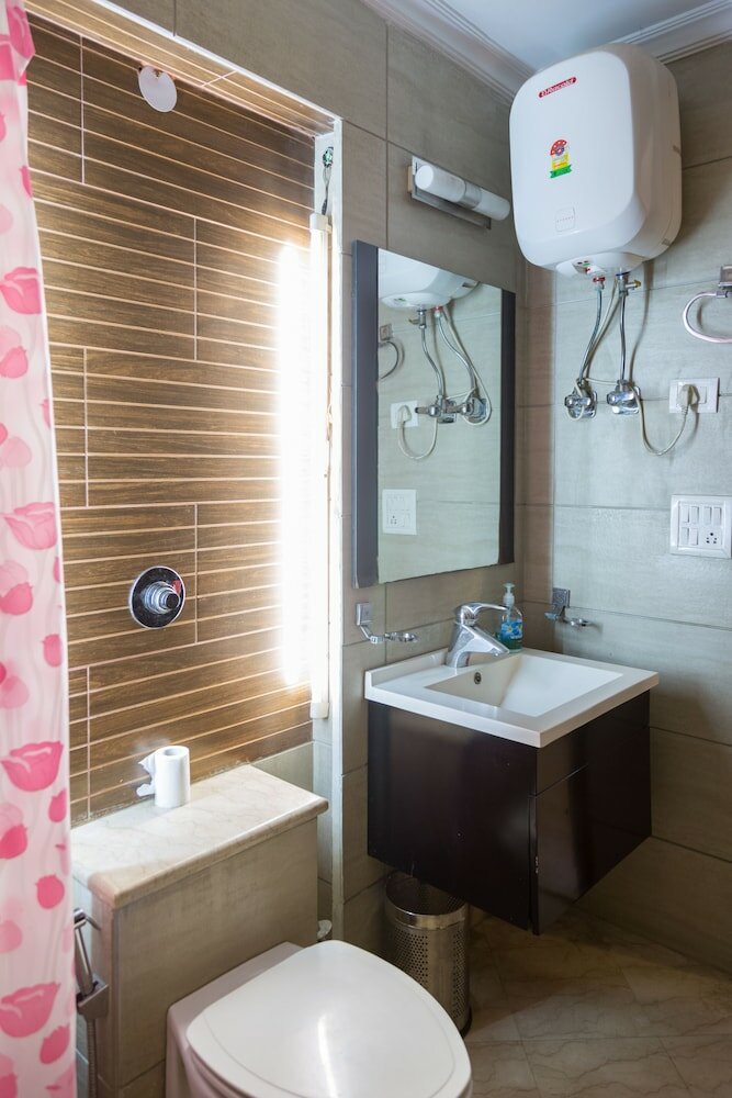 Фото Under My Roof - Classic