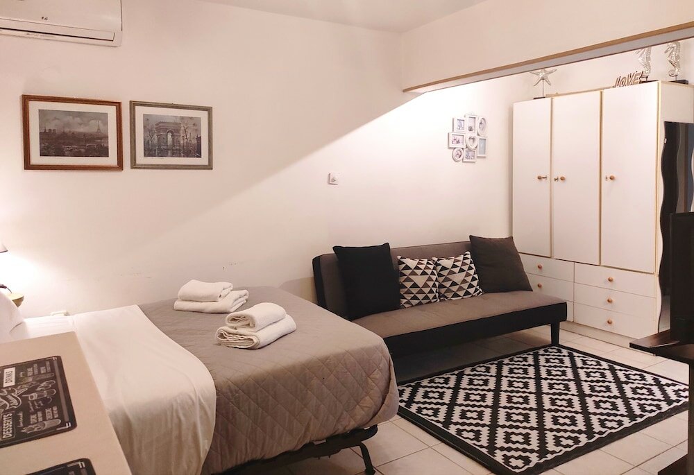 Фото Lamda Vintage Apartment