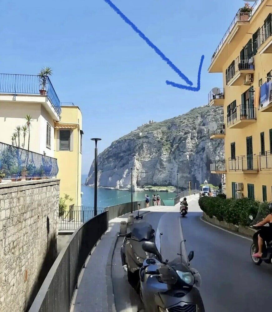 Фото Luigi's House