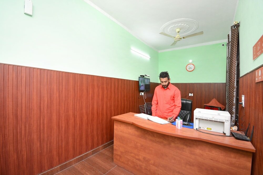 Фото Oyo 28097 Hotel Park View