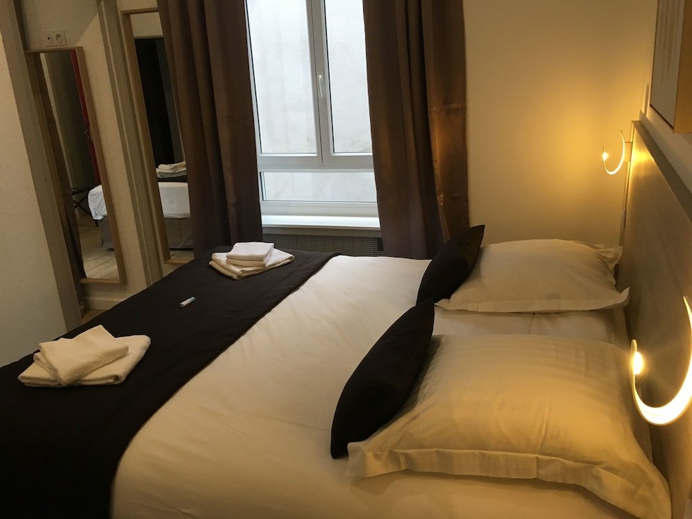 Фото Hotel Le Biarritz Vichy