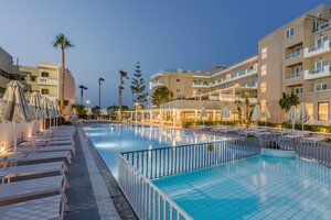 Гостиница Kos Hotel Junior Suites