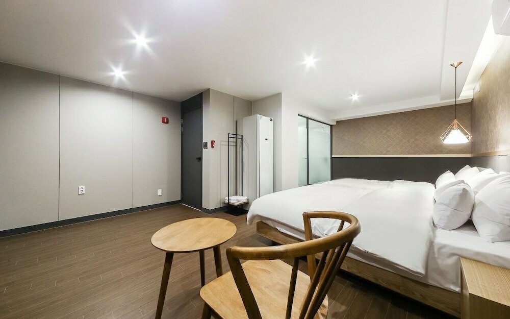 Фото Gray 194 Hotel