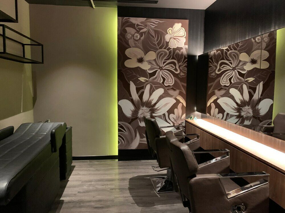 Фото Sedona Hotel Inya Wing